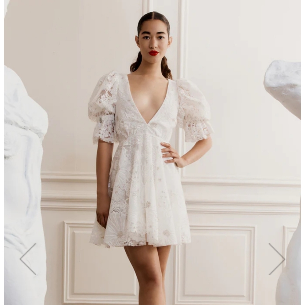 White Macgraw Dress size 12